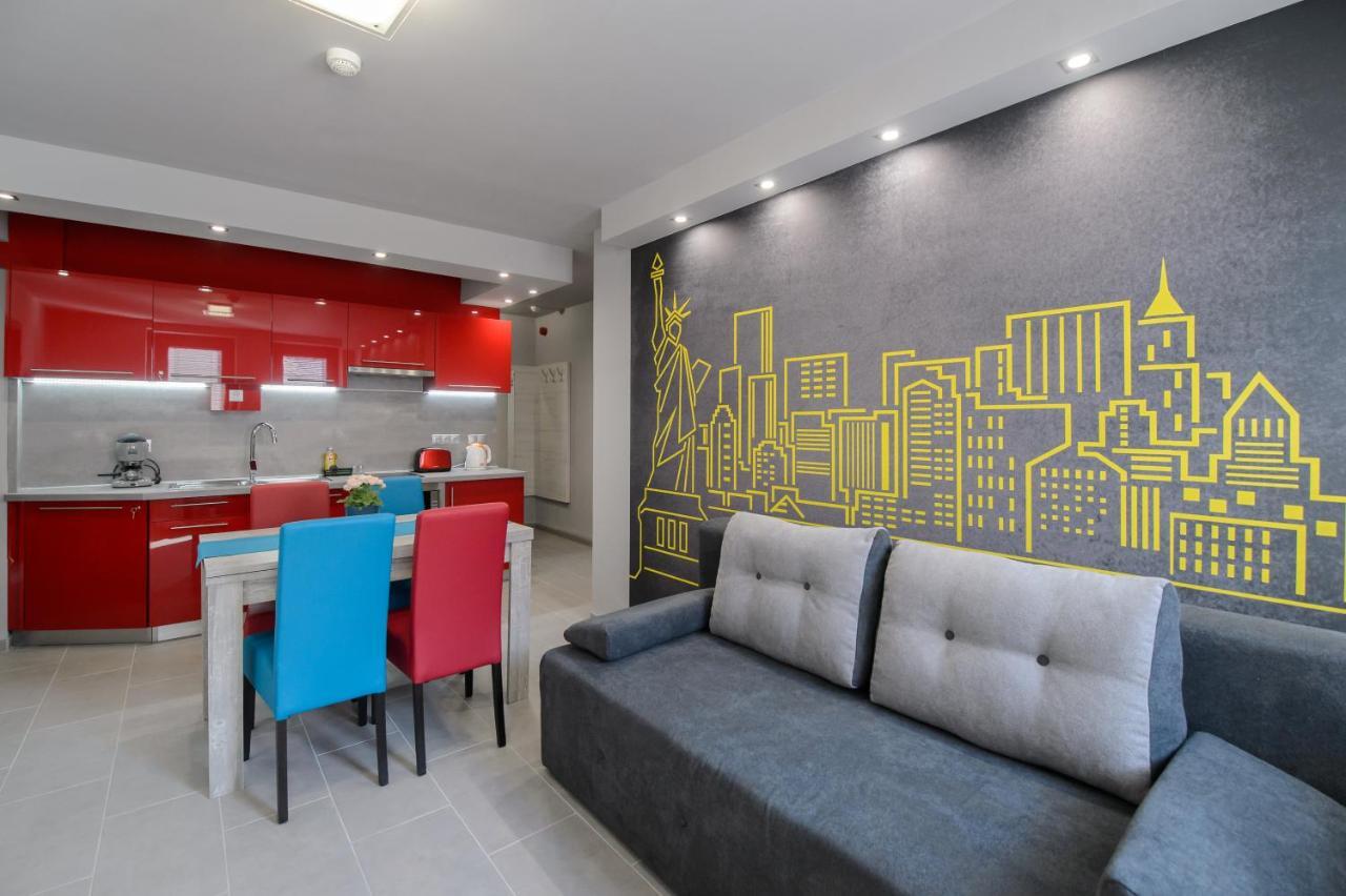 Hr Apartmanhaz Егер Екстериор снимка